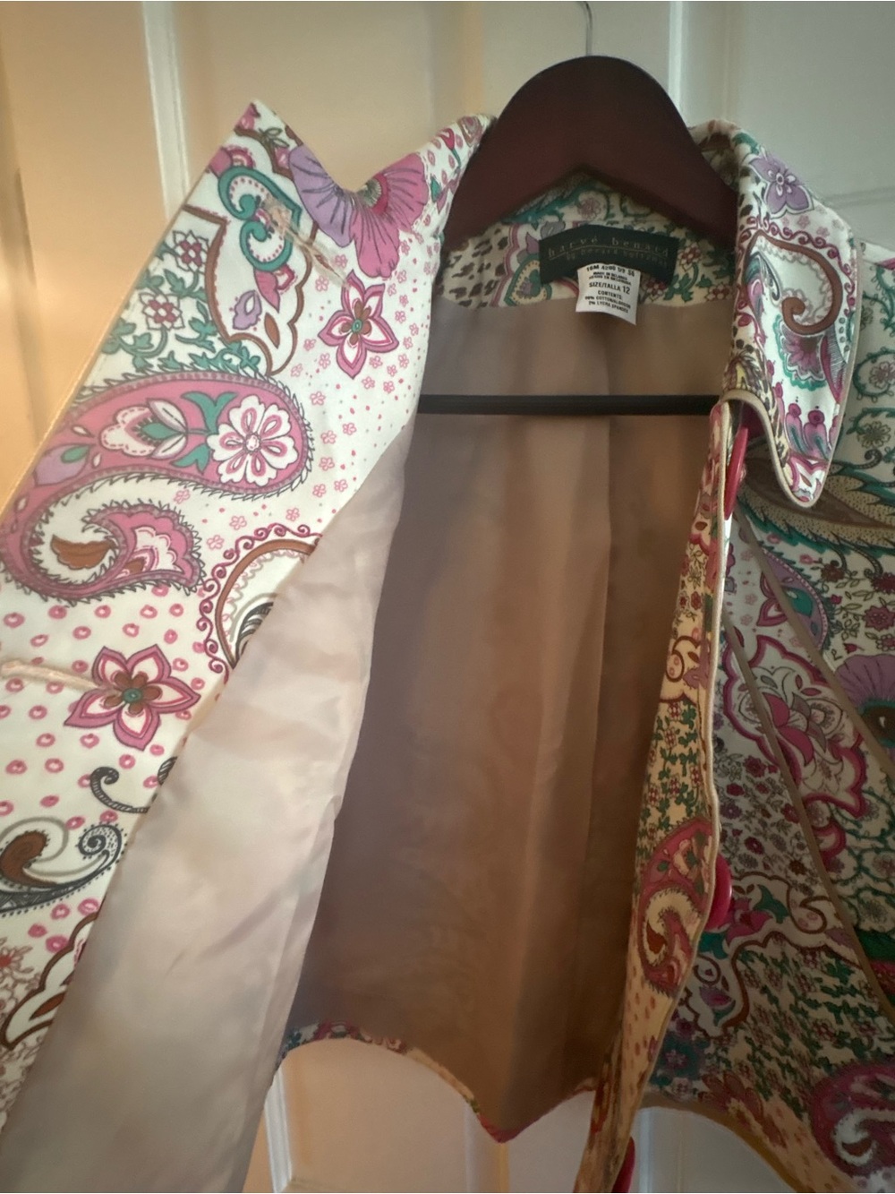 Harve Benard Cream Paisley Floral Jacket with Pink Accents - Picture 8 of 8